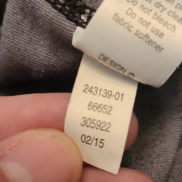 Athleta Chaturanga Striped Capri Legging - Picture 8 of 8